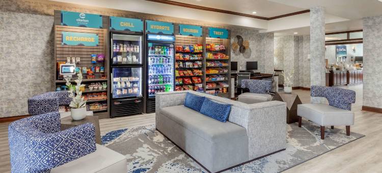 萨尔弗斯普林斯波因特凯隆酒店(Clarion Pointe Sulphur Springs)图片