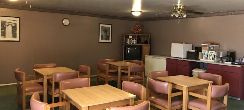 OYO 旗下的 American Inn 科罗拉多城 I-20(American Inn by OYO Colorado City I-20)图片