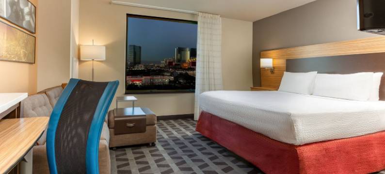 拉斯维加斯体育场区TownePlace Suites套房酒店(TownePlace Suites Las Vegas Stadium District)图片