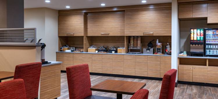 马里奥特的TownePlace Suites 酒店套房爱德华港阿伯丁(TownePlace Suites Edgewood Aberdeen)图片