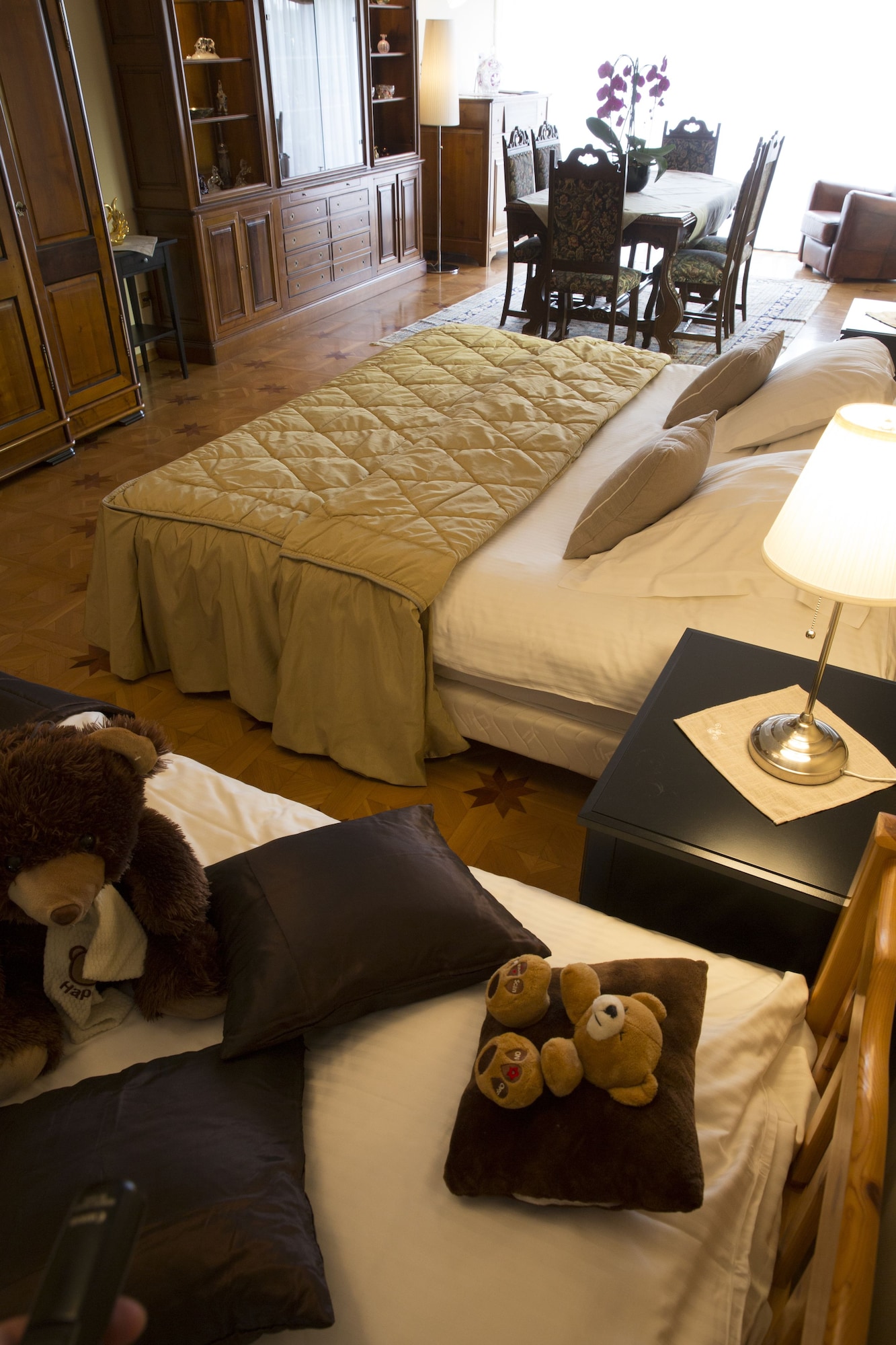 Demeures & Châteaux Domaine de la Grange de Condé Over view