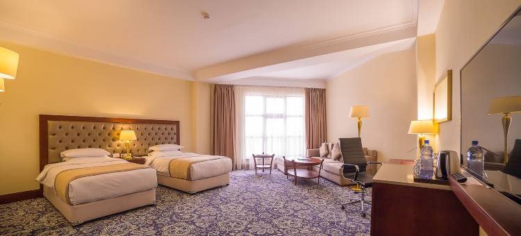 阿拉木图温德姆华美达酒店(Ramada by Wyndham Almaty)图片