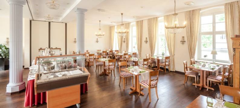 多伯兰巴特王子宫殿酒店(Hotel Prinzenpalais Bad Doberan)图片
