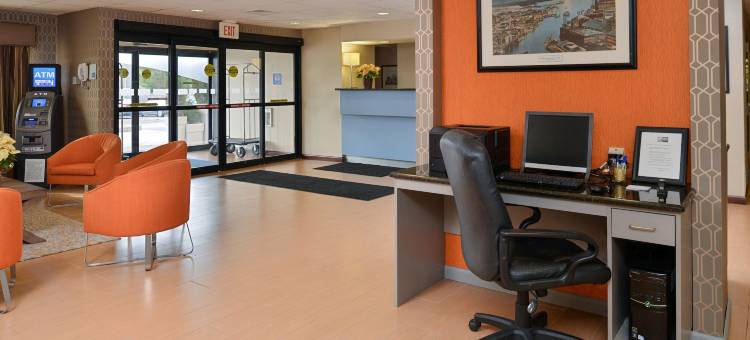 北阿特尔伯勒/普洛敦维士环路贝斯特韦斯特酒店(Best Western North Attleboro / Providence Beltway)图片