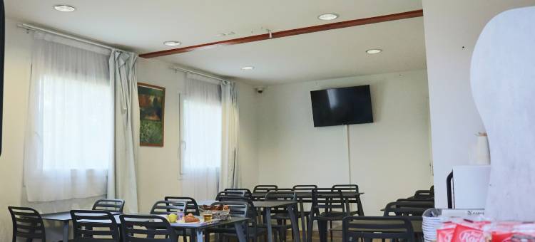 勒曼酒店里昂东部-维尔方丹(Hôtel Lémand Lyon Est - Villefontaine)图片