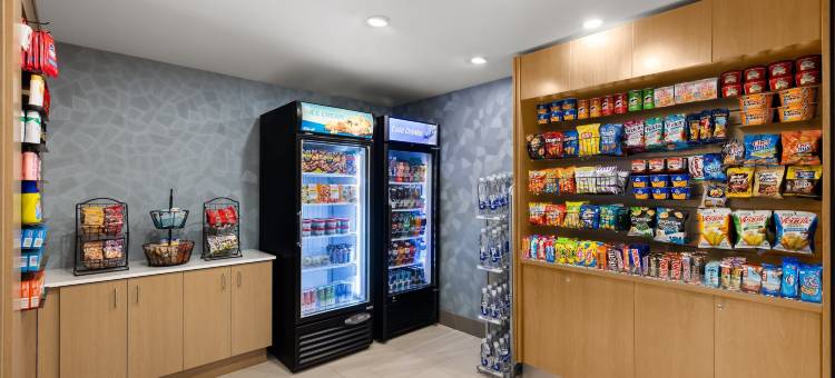 智选假日套房酒店丹伯里(Holiday Inn Express & Suites Danbury - I-84)图片