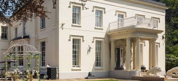 雷恩山庄(RainHill Hall Hotel)图片