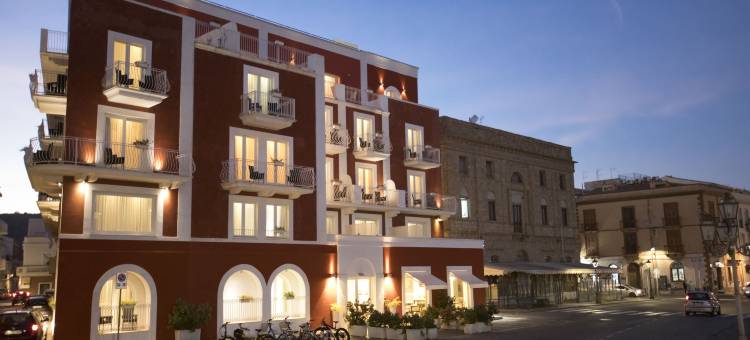 里维埃拉酒店(Lu' Hotel Riviera)图片