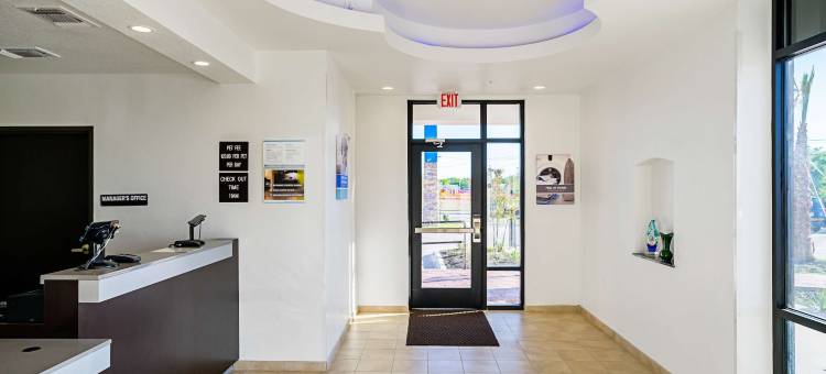 得克萨斯布达 6 号开放式公寓酒店(Studio 6 Buda, TX)图片