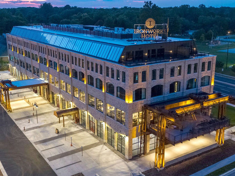 印地比罗伊特酒店