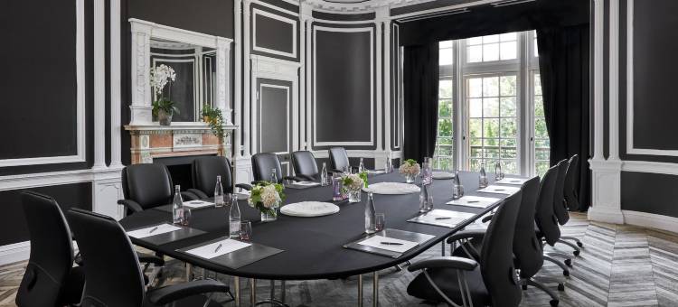 蒙维拉尔杰城堡酒店(Château Jeanne & The Forest)图片