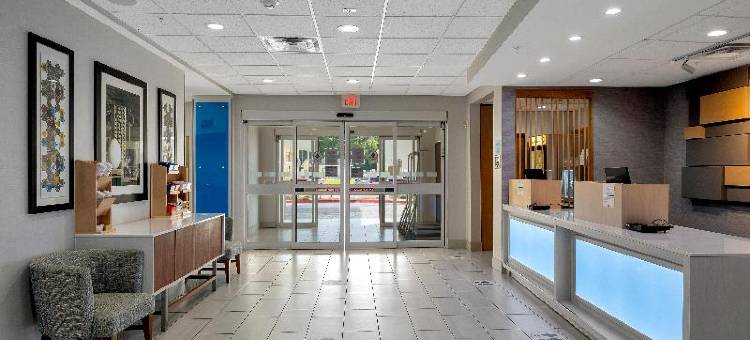 智选假日套房酒店拉夫金南(Holiday Inn Express & Suites LUFKIN SOUTH by IHG)图片