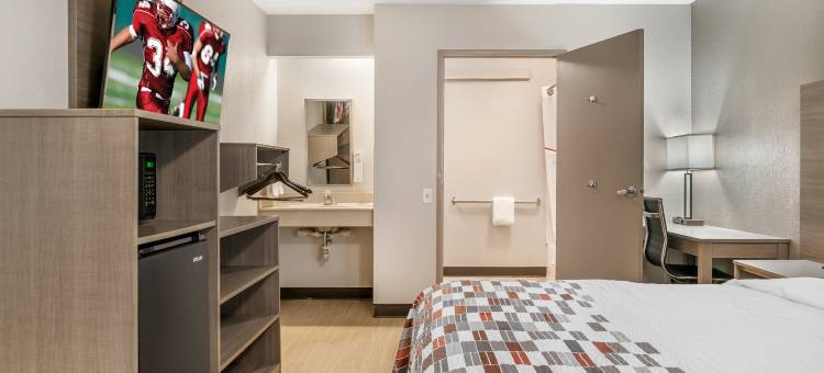 底特律梅特罗机场红顶酒店-泰勒(Red Roof Inn Detroit Metro Airport - Taylor)图片