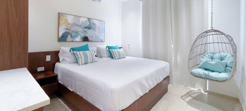 Aqua Serenity , 4 Bedroom , 5 Bathroom Beachfront Luxury  Villa图片