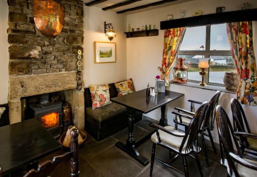 The Barrel Inn Hotel Overview