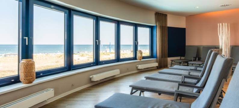 阿哈瓦尔内明德酒店(Aja Warnemünde)图片