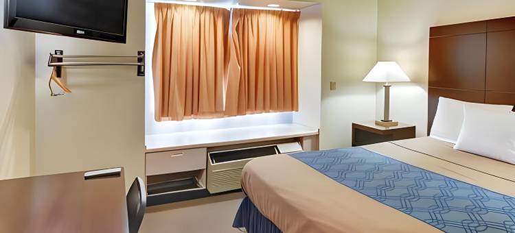 路易斯维尔 I-35 罗德威套房汽车旅馆(Rodeway Inn & Suites Lewisville I-35)图片