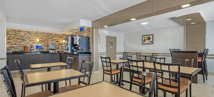 中心贝斯特韦斯特酒店(Best Western Center Inn)图片
