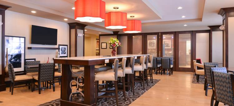 波茨坦欢朋酒店(Hampton Inn Potsdam)图片