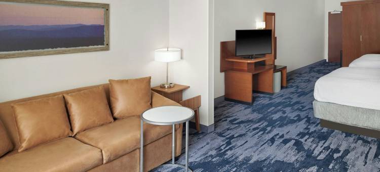 万枫酒店及套房夏洛特机场(Fairfield Inn & Suites Charlotte Airport)图片
