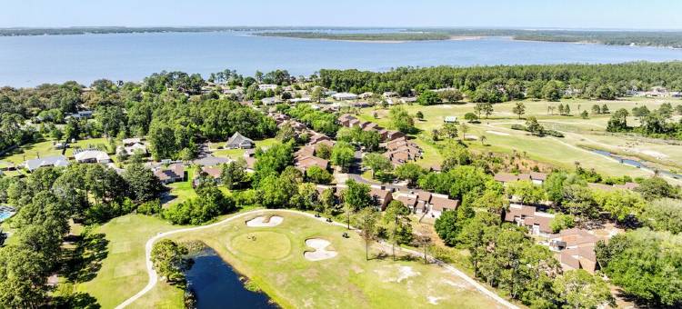 Fred's Nest - Charming 2-Bedroom Perdido Bay Villa, Close to Beach & Golf Course图片