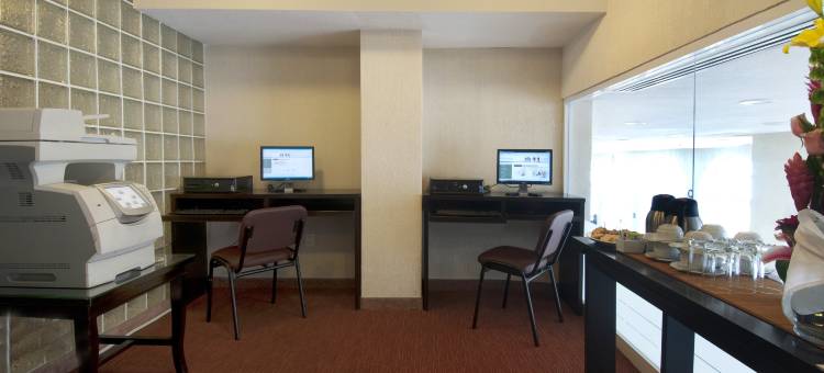 托卢卡中心嘉年华酒店(Fiesta Inn Toluca Centro)图片