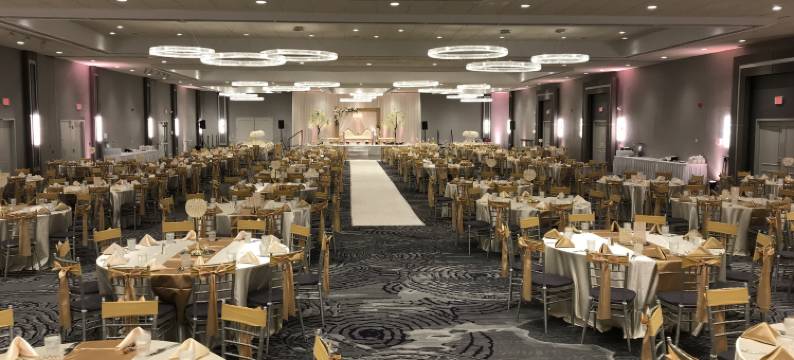 芝加哥西北/克里斯特尔莱克/会议中心假日酒店(Holiday Inn CHICAGO NW CRYSTAL LK CONV CTR by IHG)图片
