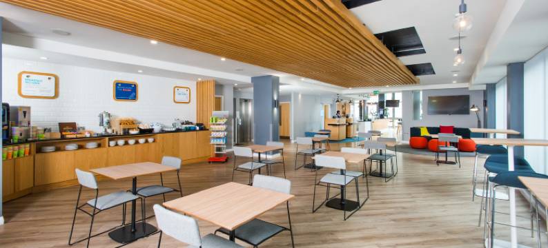 Holiday Inn Express 利兹城市中心 - 军械库(Holiday Inn Express LEEDS CITY CENTRE - ARMOURIES by IHG)图片