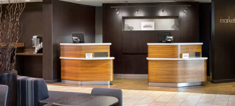 圣路易斯机场/地球城万怡酒店(Courtyard St. Louis Airport/Earth City)图片