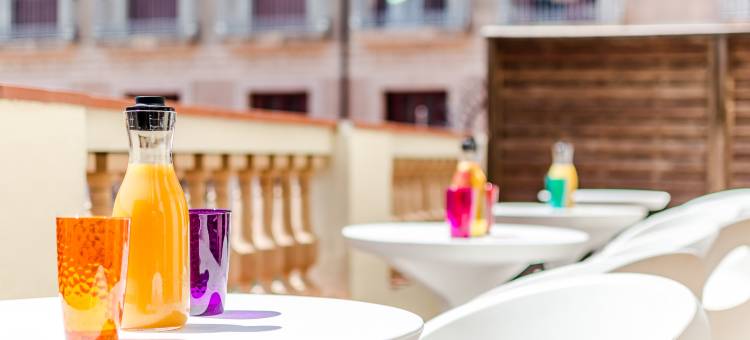 埃克斯兰布拉布库瑞亚酒店(Exe Ramblas Boquería)图片