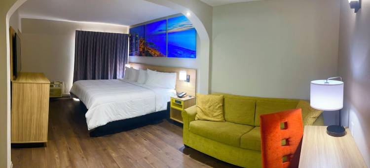 坦帕戴斯套房酒店-近依波城(Days Inn & Suites by Wyndham Tampa near Ybor City)图片