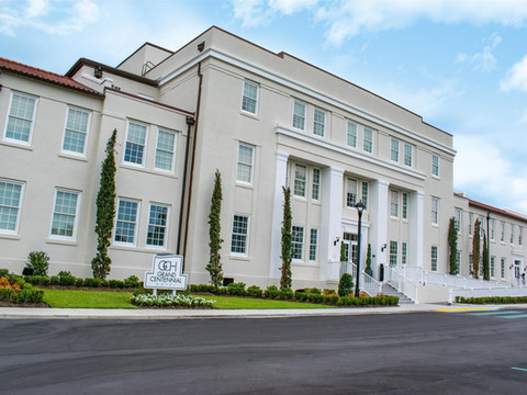 百年广场度假村海湾港