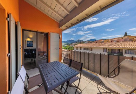 Appartements Hôtel le MadelocHotel Overview