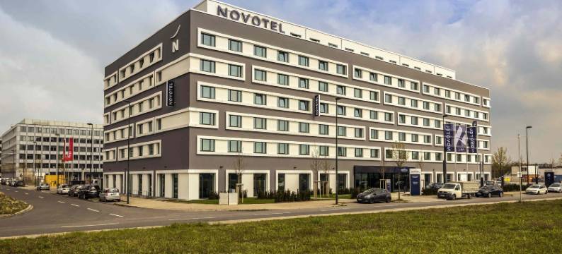 塞尔多夫机场诺富特酒店(Novotel Düsseldorf Airport)图片