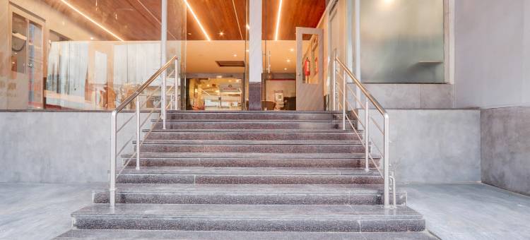 联排房屋 692 内拉摄政酒店(Townhouse Oak Madhapur Nera Regency)图片