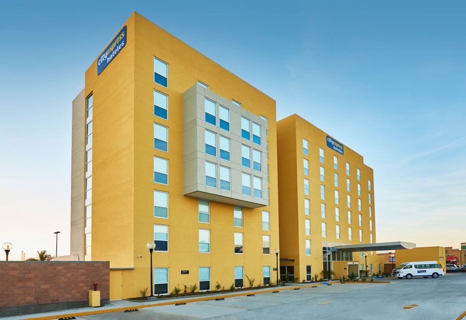 City Express RosaritoOver view