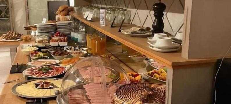 STADT-Hotel Lörrach - STADT-洛拉赫酒店(Stadt-Hotel Lörrach Gbr)图片