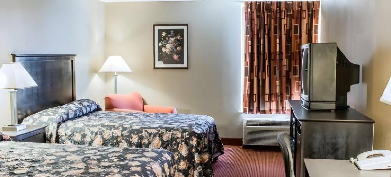 伯灵顿I-40伊克诺旅馆(Econo Lodge Burlington I-40)图片