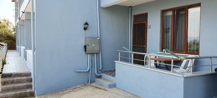 阿索斯纳赞汽车旅馆与海滩餐厅(Assos Nazan Motel Restoran Beach)图片