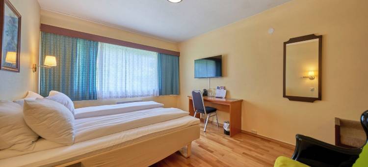 托恩华索格酒店(Frich´s Hotel Surnadal)图片