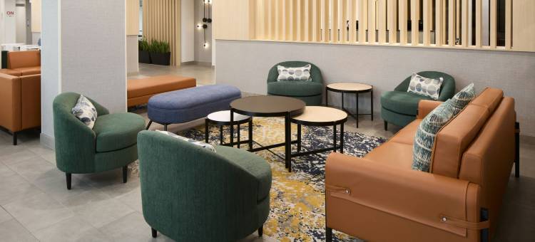 蒙特利尔机场TownePlace Suites酒店(TownePlace Suites by Marriott Montreal Airport)图片
