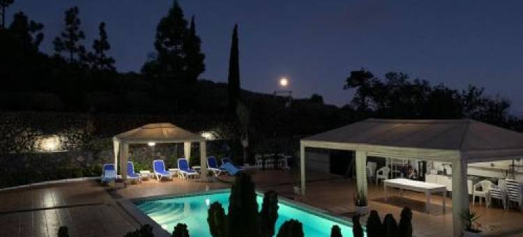 克里亚德尔阿尔蒙德罗田园酒店(Hotel Rural la Correa del Almendro & Bubble Experience - Adults Only)图片