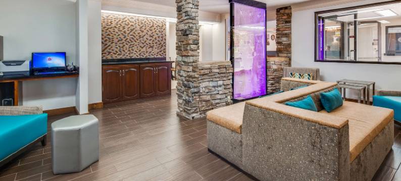 梅肯贝斯特韦斯特套房酒店(Best Western Inn  Suites of Macon)图片