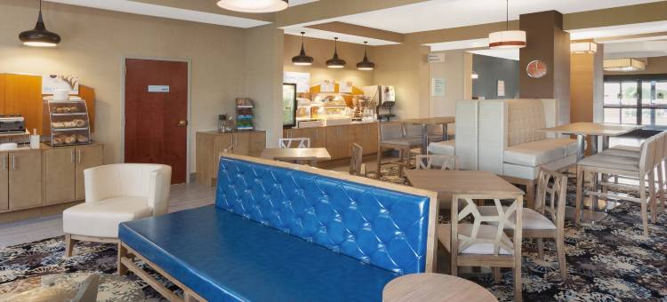 智选假日套房酒店西顿 - 布鲁克维尔(Holiday Inn Express & Suites Dayton West - Brookville)图片