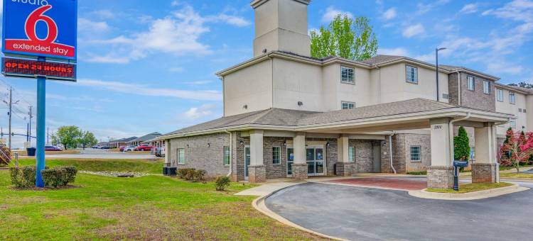 阿拉巴马欧佩莱卡 - 奥本 6 号开放式客房酒店(Studio 6 Opelika, Al - Auburn Al)图片