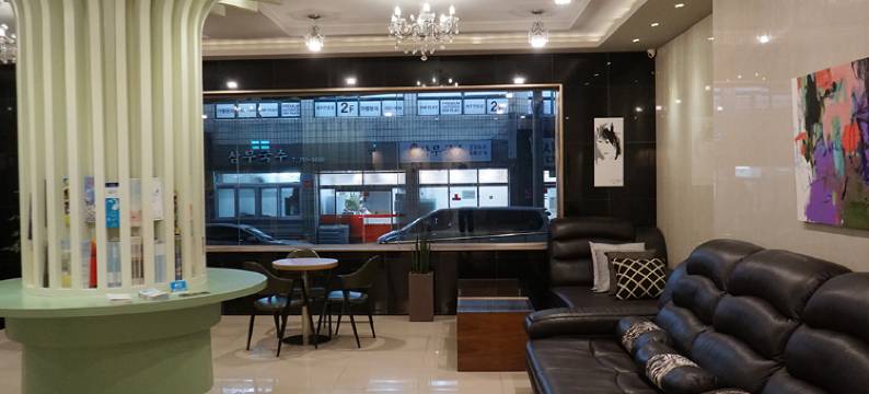 艺廊家庭旅馆酒店(Gallery Hotel Bnb)图片