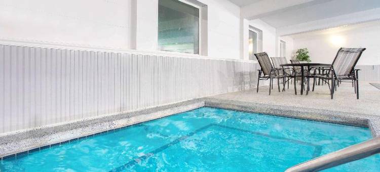 丰迪拉克戴斯酒店(Days Inn by Wyndham Fond du Lac)图片