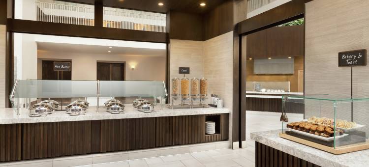 布雷亚北奥兰治县希尔顿安泊酒店(Embassy Suites by Hilton Brea - North Orange County)图片