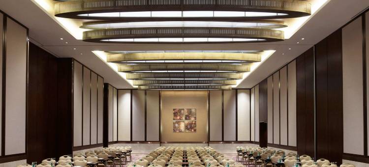 古赖尔瑞士酒店(Swissôtel Al Ghurair)图片