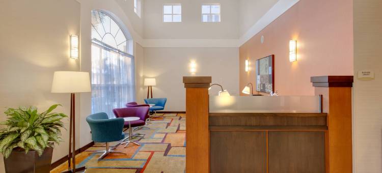 旧金山机场万枫套房酒店(Fairfield Inn & Suites San Francisco Airport/Millbrae)图片